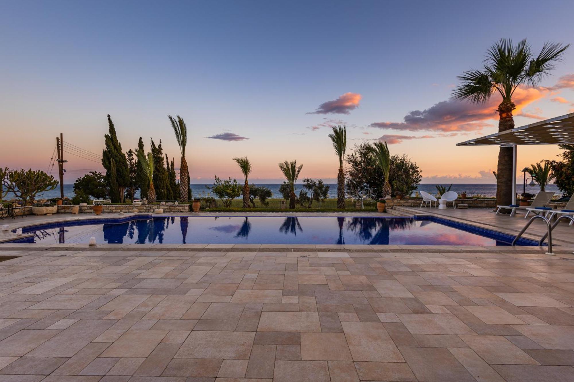 Villa Chrysta Agios Theodoros Eksteriør bilde