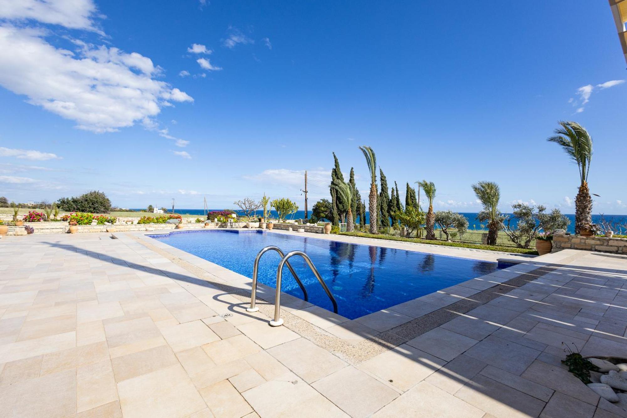 Villa Chrysta Agios Theodoros Eksteriør bilde